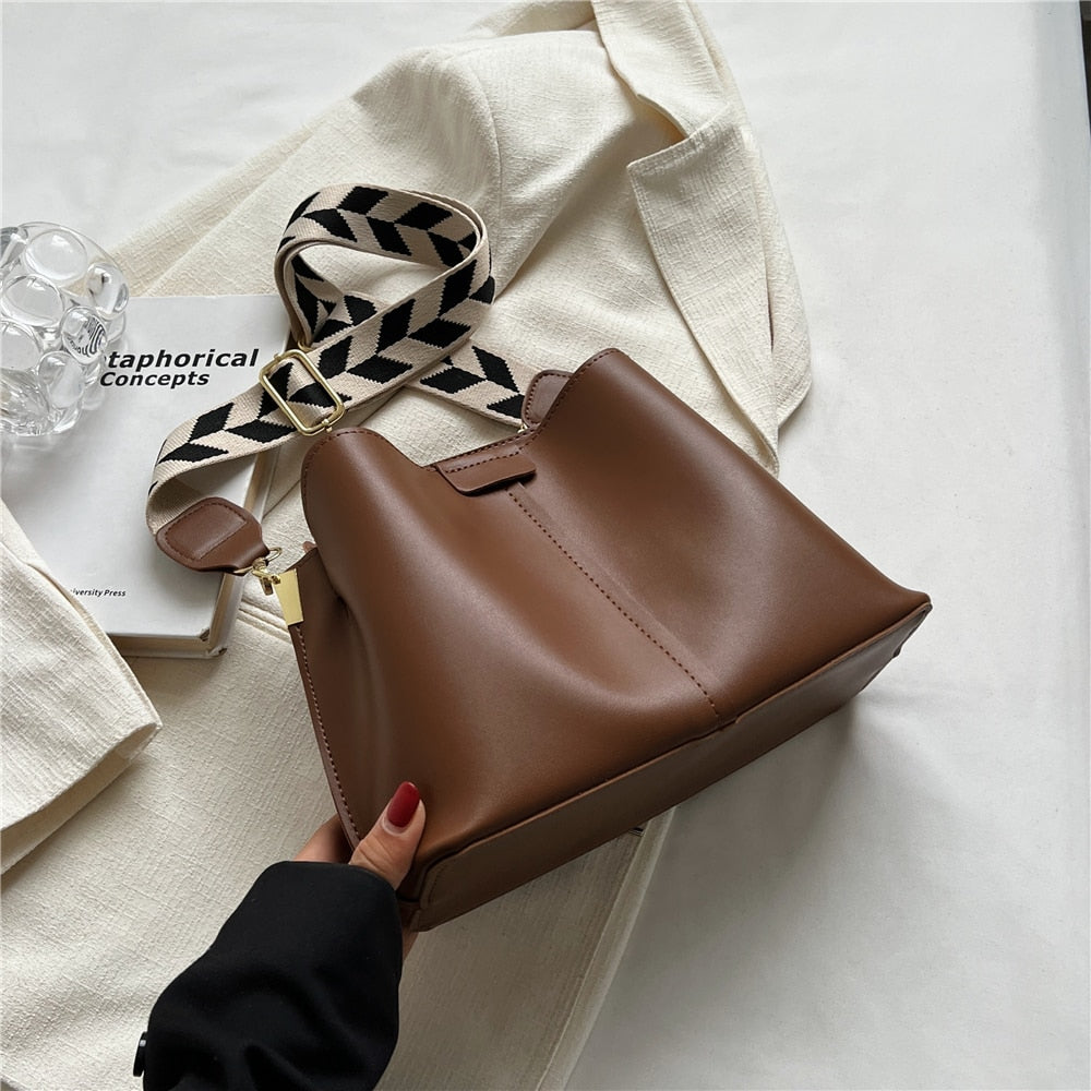 Bolsa Bucket Maryland